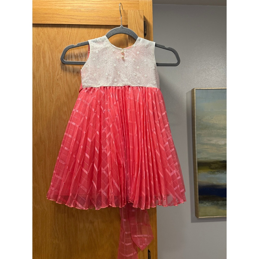 Girls Coral Pink Pleated Tulle Party Dress Lace Bodice 3T 11" Wide 22" Long